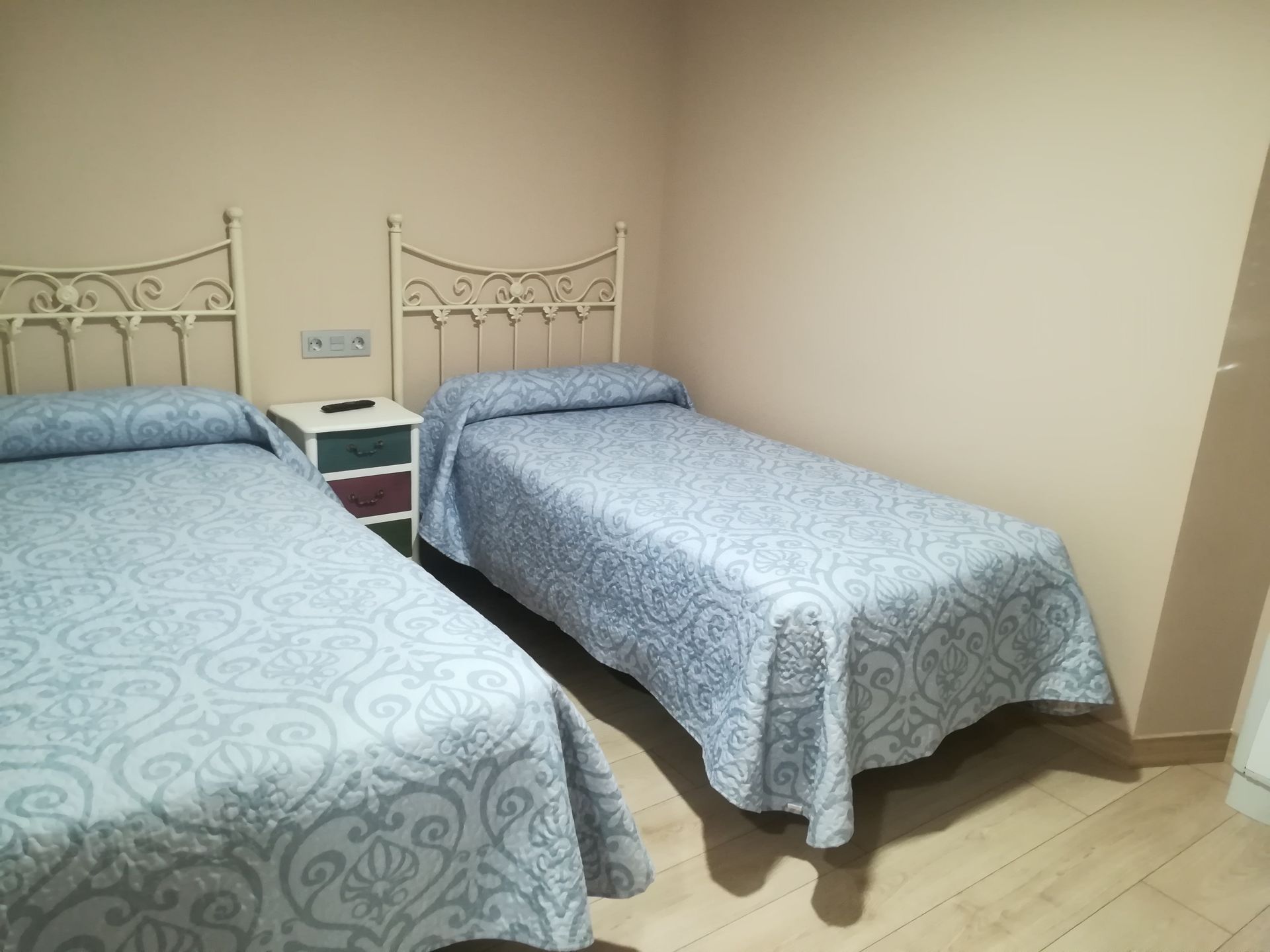 HOTEL RURAL-CENTRO SOCIAL “LOS FAROLES”